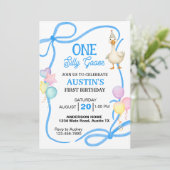 Ein Alberner Gänsejunge zum ersten Geburtstag Einladung (Stehend Vorderseite)