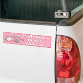 Ein Albernes Gänse treibt dieses Auto an - Funny P Autoaufkleber (Auf Lkw)