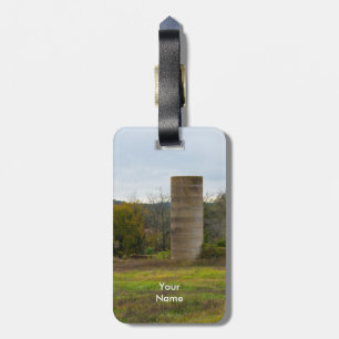 Ein alter Bauernhof Silo Gepäckanhänger
