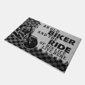 Ein alter Biker und sein Leben Fußmatte (Schrägansicht)