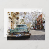 Ein altes Auto rostig und fleckig in der Postkarte (Vorne/Hinten)