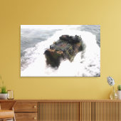 Ein amphibisches Angriffsfahrzeug 2 Leinwanddruck (Insitu (Wohnzimmer))