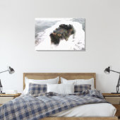Ein amphibisches Angriffsfahrzeug 2 Leinwanddruck (Insitu (Schlafzimmer))