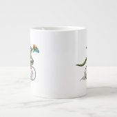 Ein Anabisetia Dinosaurier, der mit dem Fahrrad fä Jumbo-Tasse (Vorderseite)