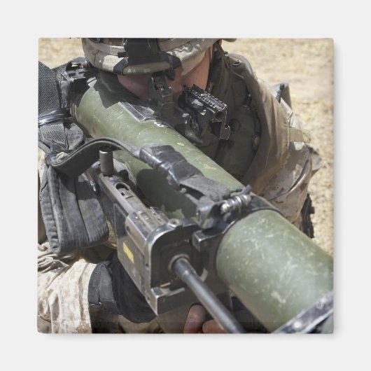 Ein Angreifer Magnet (Vorne)