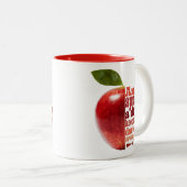 Ein Apfel am Tag Zweifarbige Tasse (VorderseiteRechts)