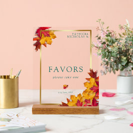 Ein Aquamariner und falscher Fantasy Gold Rustikal Acrylschild