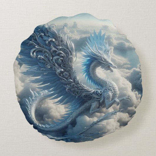 Ein Atemberaubender Drache umgeben von Wolken Rundes Kissen (Rückseite)