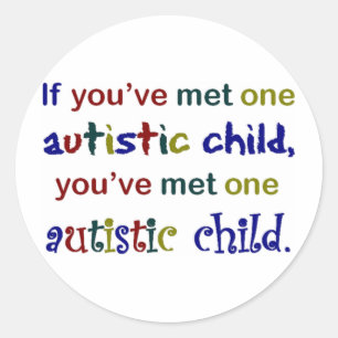 Ein autistisches Kind Runder Aufkleber