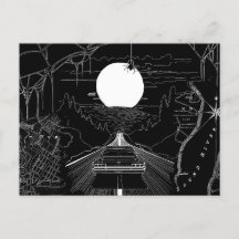 Ein Auto, das durch Wälder und Berge fährt