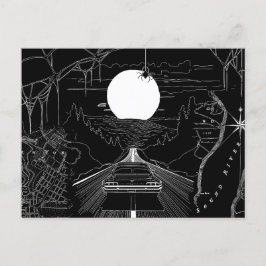 Ein Auto, das durch Wälder und Berge fährt Postkarte