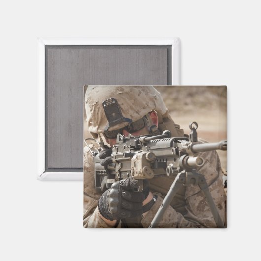 Ein automatischer Waffengunner liefert securi Magnet (Vorderseite/Rückseite)