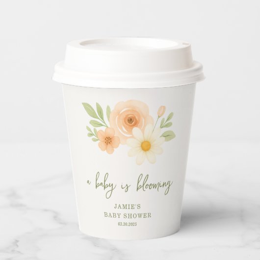 Ein Baby blüht Babyduschpapier Pappbecher (Vorderseite)