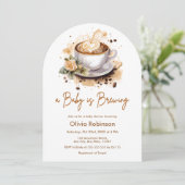 Ein Baby braut Brown Coffee Baby Dusche Einladung (Stehend Vorderseite)