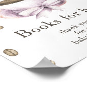 Ein Baby braut Bücher für das Baby Poster (Ecke)