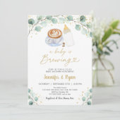 Ein Baby braut eine grüne Kaffeemaschine Einladung (Stehend Vorderseite)