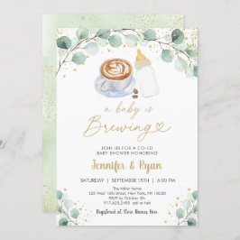 Ein Baby braut eine grüne Kaffeemaschine Einladung