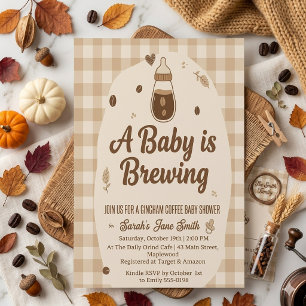 Ein Baby braut Gingham Kaffee Neutral Geschlecht Einladung