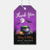 Ein Baby braut Halloween-Kinderdusche Geschenkanhänger (Rückseite)