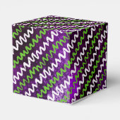 Ein Baby braut Halloween-Kinderdusche Geschenkschachtel (Rückseite)