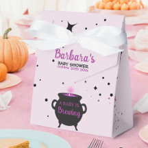 Ein Baby braut Halloween-Kinderdusche