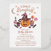 Ein Baby braut Jack-O-Lantern Halloween-Dusche Folieneinladung (Vorderseite)