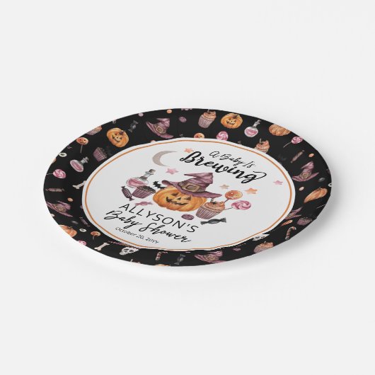 Ein Baby braut Jack-O-Lantern Halloween-Dusche Pappteller (Schrägansicht)