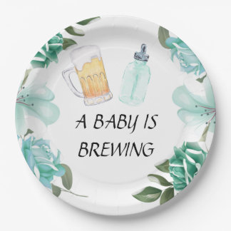 Ein Baby braut Papierplatte Pappteller