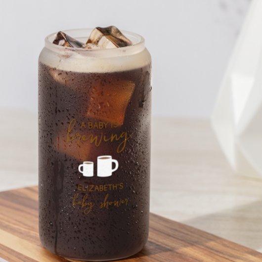 Ein Baby brütet eine Babydusche Dosenglas