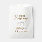 Ein Baby brütet eine Babydusche Geschenktütchen (Vorderseite)