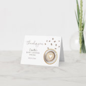 Ein Baby brütet eine Kaffeemaschine. Dankeskarte (Vorderseite)