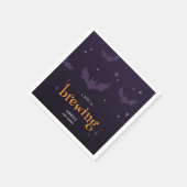 Ein Baby brütet gerade eine Halloween-Kinderdusche Serviette (Ecke)