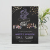 Ein Baby brütet gerade scharfe Halloween-Kinderdus Einladung (Stehend Vorderseite)