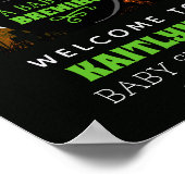 Ein Baby brütet Halloween-Babydusche. Empfang Poster (Ecke)