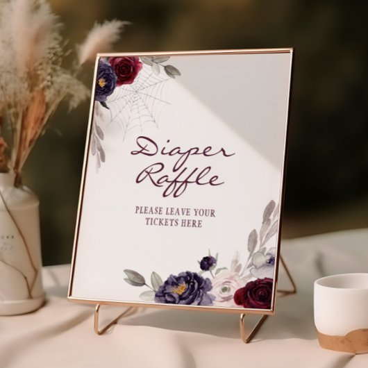 Ein Baby brütet Halloween-Windeln Poster