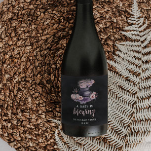 Ein Baby brütet Niedliche Halloween-Baby-Duschgefä Weinetikett