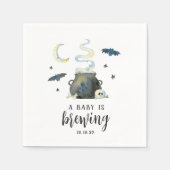 Ein Baby brütet. | Niedliche Halloween-Kinderdusch Serviette (Vorderseite)