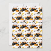 Ein Baby brütet Orange Halloween Baby Dusche Einladung (Rückseite)