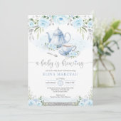 Ein Baby brütet Silver Blue Floral Tee Party Einladung (Stehend Vorderseite)