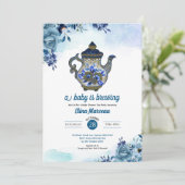 Ein Baby brütet Tea Party Baby Dusche Einladung (Stehend Vorderseite)