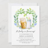 Ein Baby ist Bierbrauen & Flaschen Gründusche Einladung (Vorderseite)