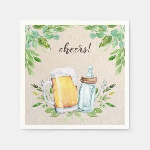 Ein Baby wird Grünfutter-Cheers Bier Baby-Dusche Serviette