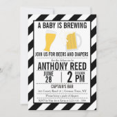 Ein Baby wird Windel und Bierbrauen Party Einladun Einladung (Vorderseite)