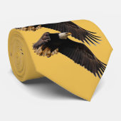 Ein Bald-Adler geht zum Himmel Krawatte (Gerollt)
