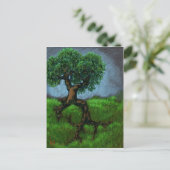 Ein Baum auf einem Hügel Postkarte (Stehend Vorderseite)