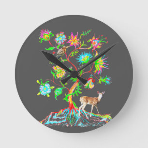 Ein Baum des Lebens und der Fauna Runde Wanduhr