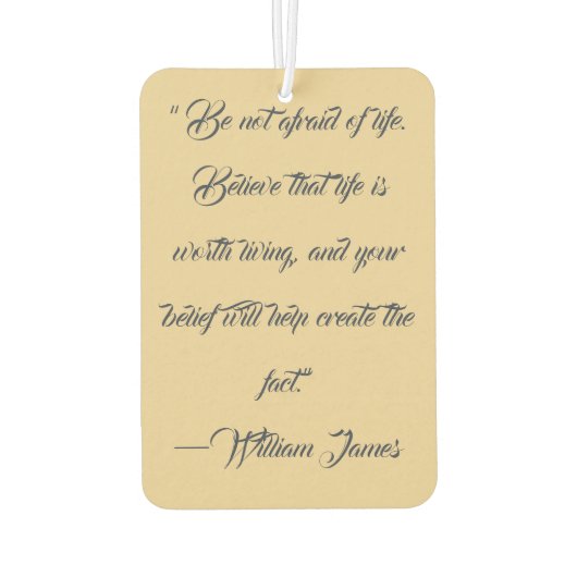 Ein Baum in Nebel, Name und Zitat Autolufterfrischer (Rückseite)