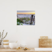 Ein Beach-Zaun bei Sonnenuntergang Poster (Küche)