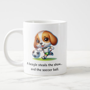 Ein Beagle stiehlt die Show Jumbo-Tasse