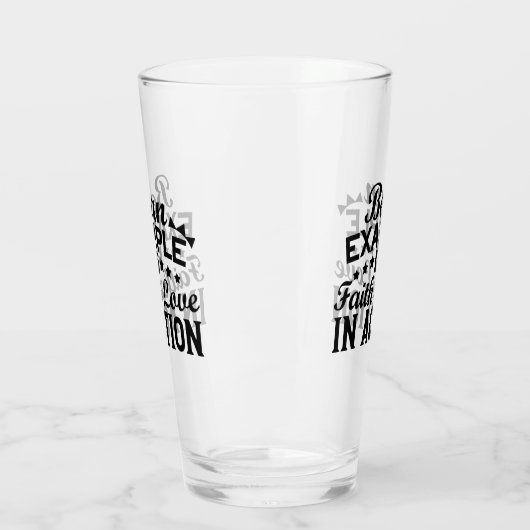 Ein Beispiel für Glauben und Liebe in Aktion sein Glas (Links)